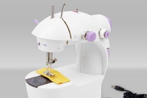 Best Portable Sewing Machine Reviews