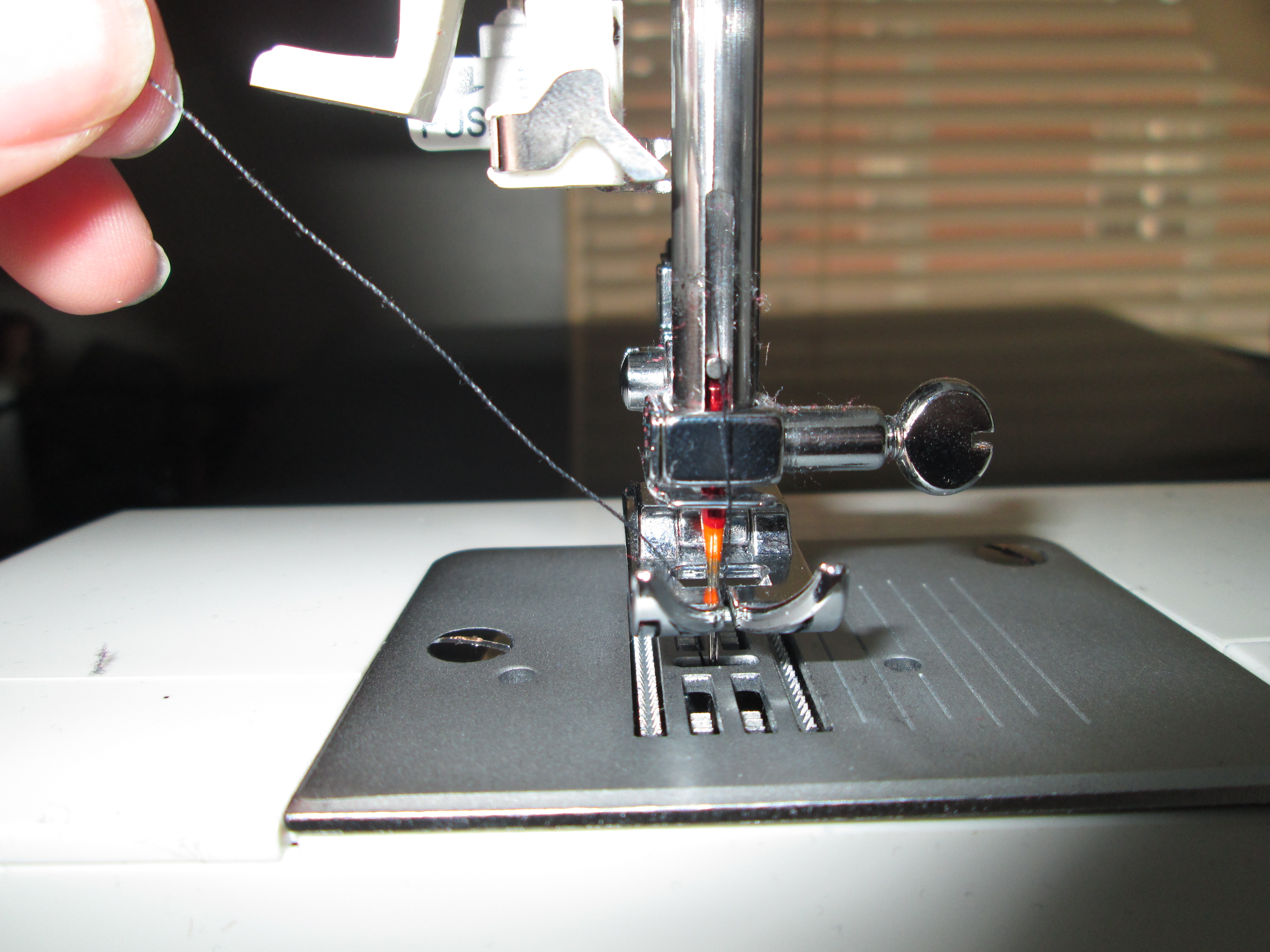 How to Set up a Sewing Machine